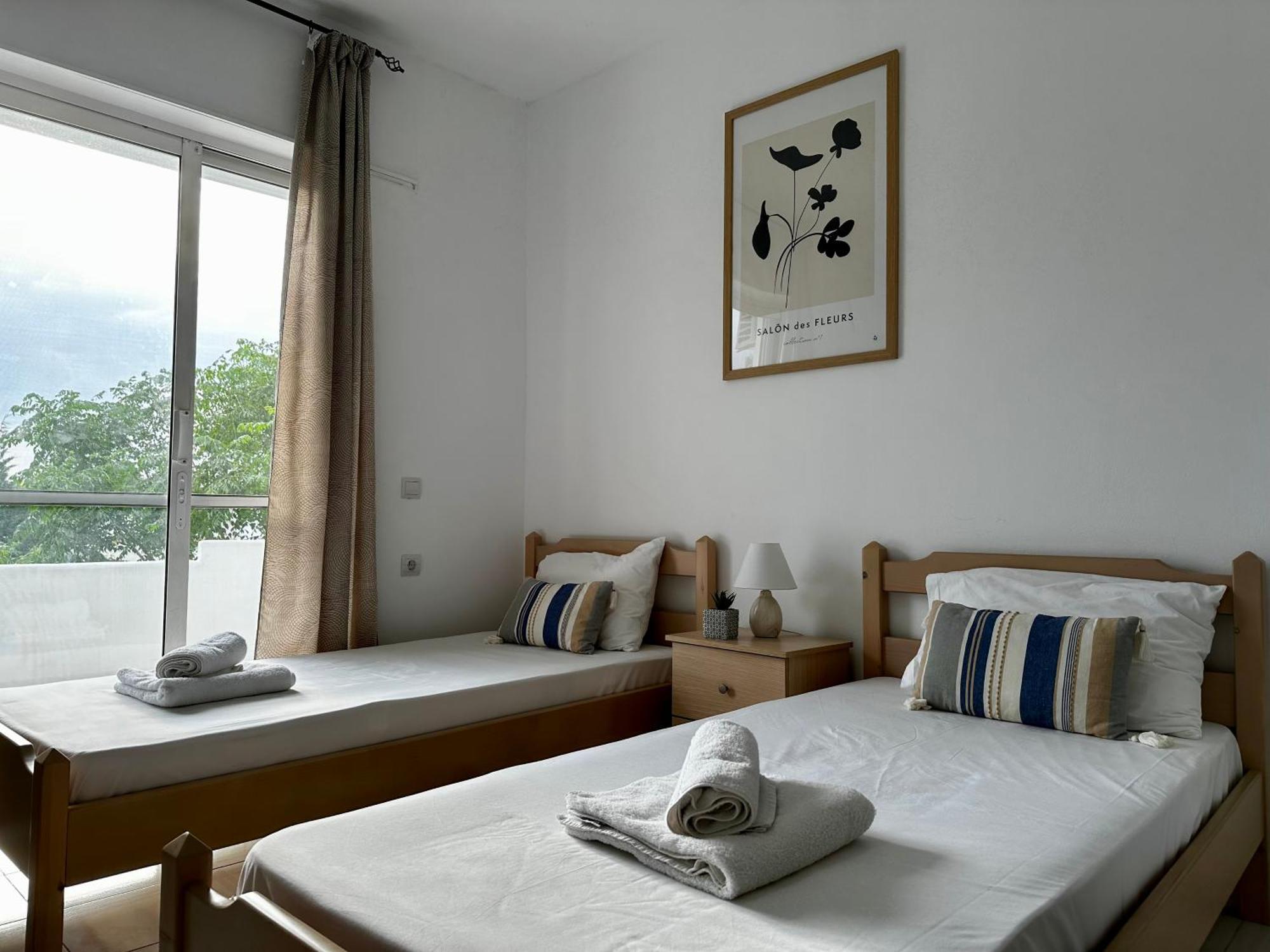 Central, Sunny & Spacious Apartment, In Kos, "1" Exterior foto